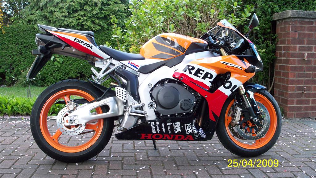 Honda cbr 1000 rr7 fireblade #5