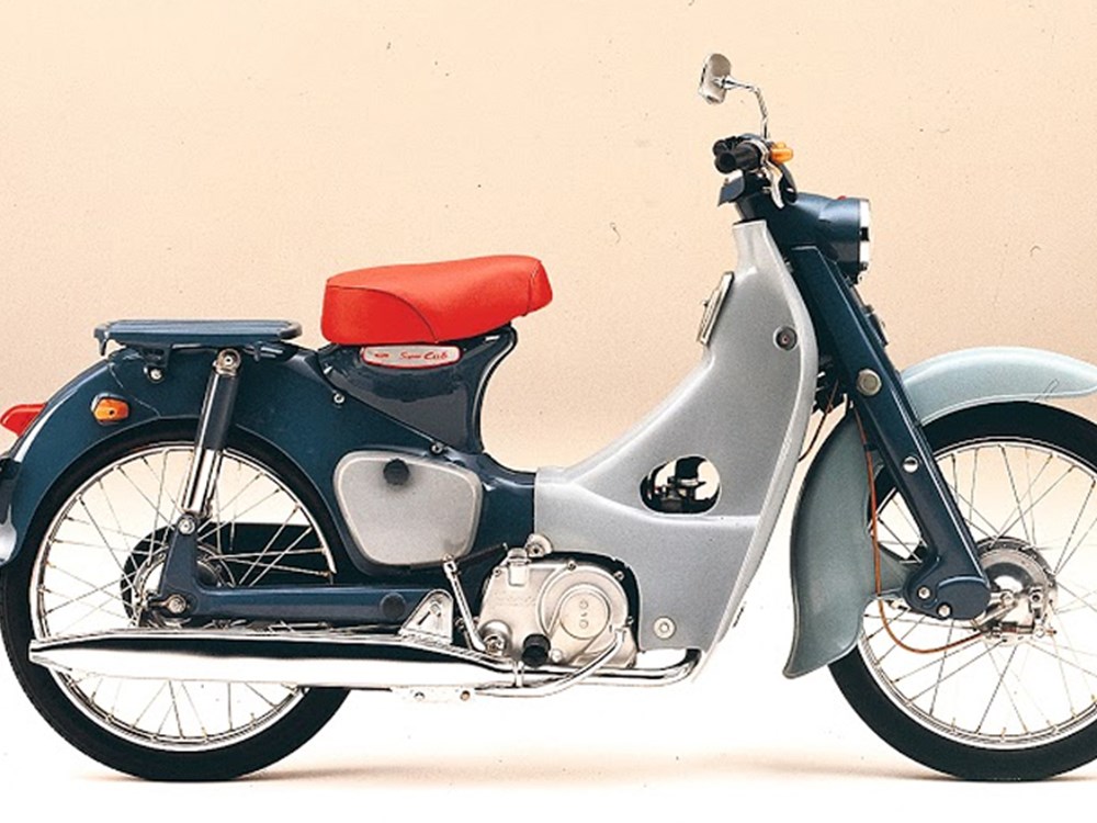 The Honda C 100 Super Cub 50 At Motorbikespecs Net The Motorcycle Specification Database