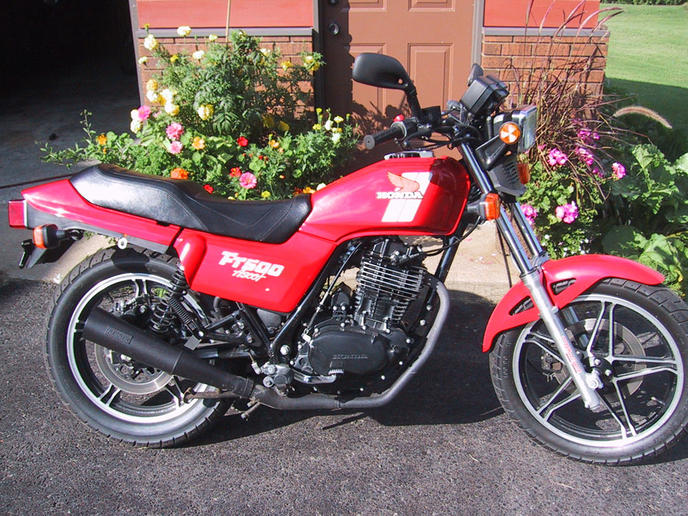 Honda Ft500
