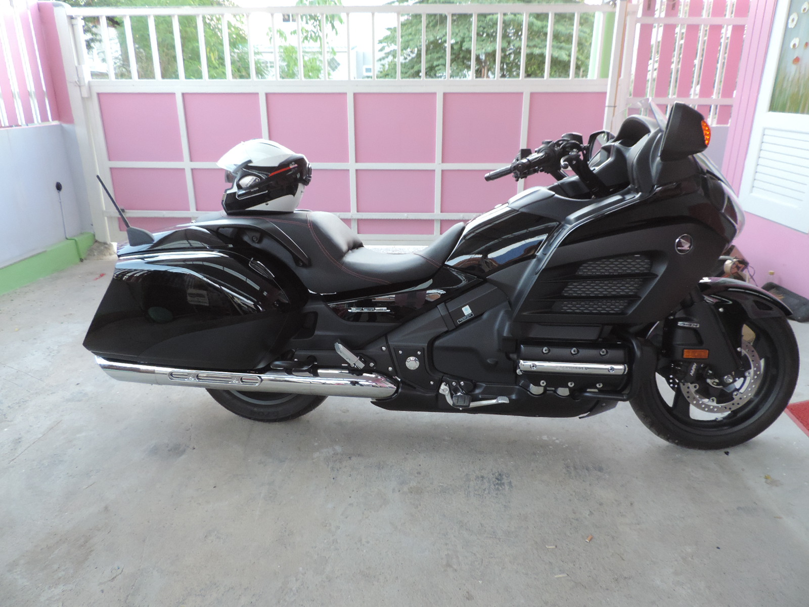 honda goldwing 1800 bagger