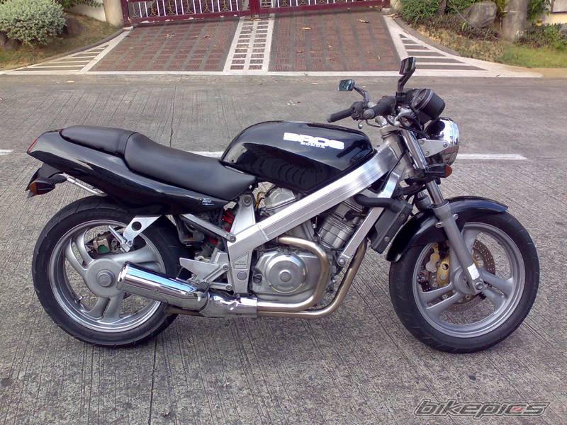 Honda bros specs