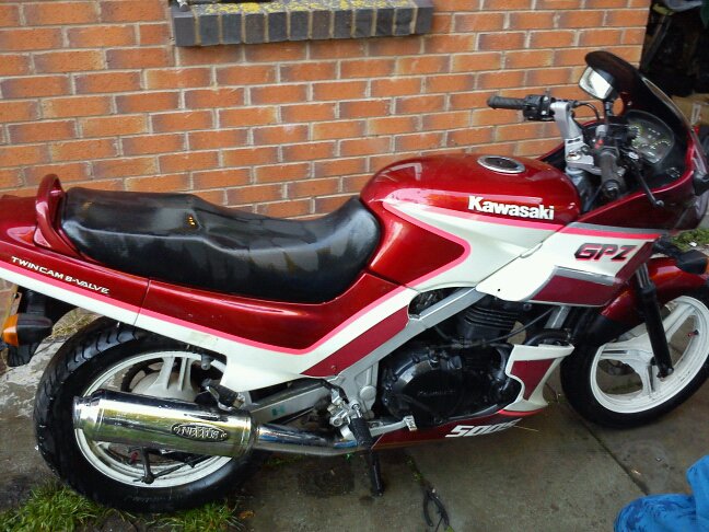 The Kawasaki 500 At Motorbikespecs Net The Motorcycle Specification
