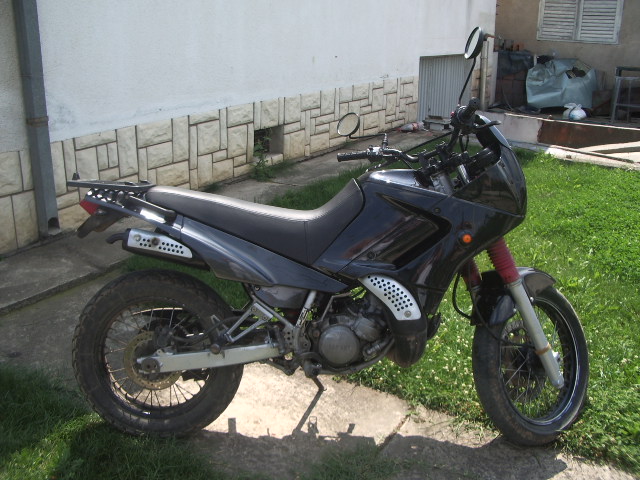 The Yamaha 125 At Motorbikespecs Net The Motorcycle Specification