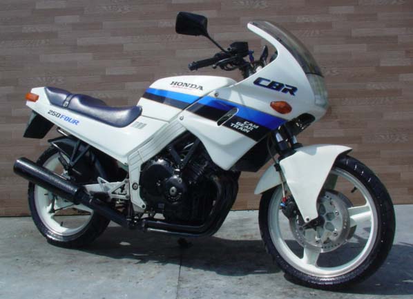 The Honda 250 at MotorBikeSpecs the Motorcycle Specification