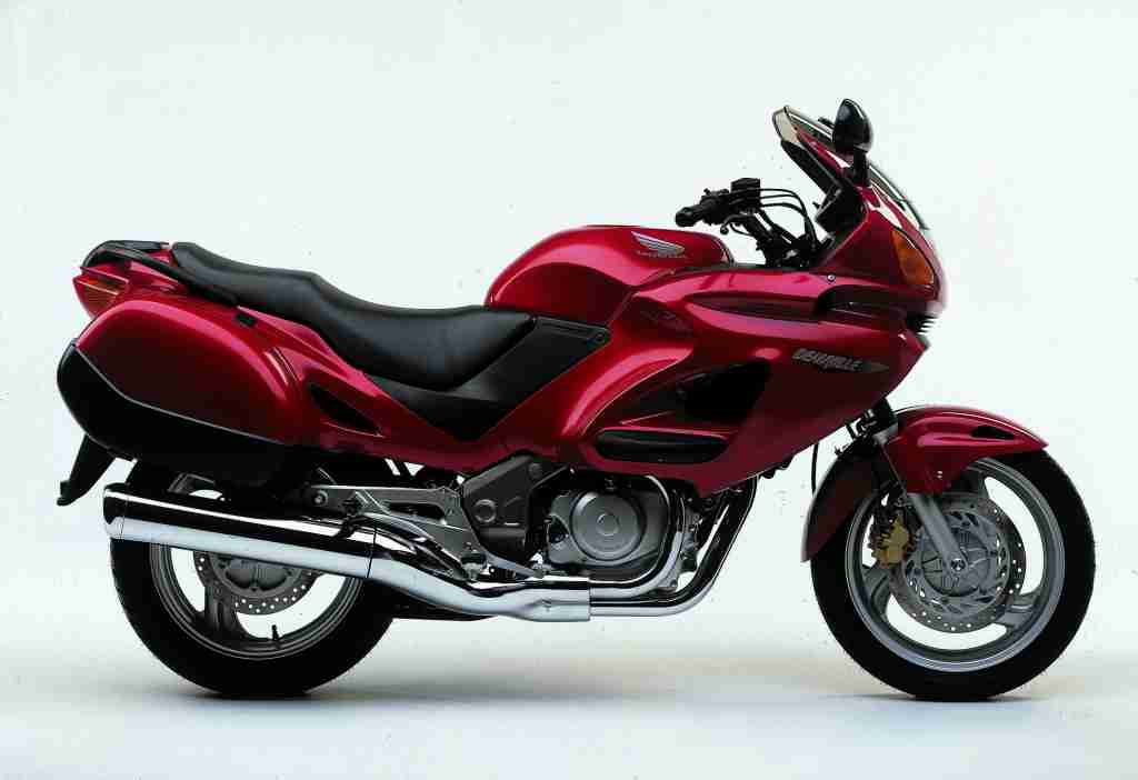 Honda deauville sale 650 specs