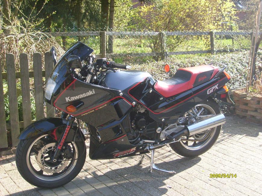 Kawasaki 750r