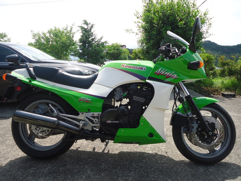 Gpz900r a11 hotsell