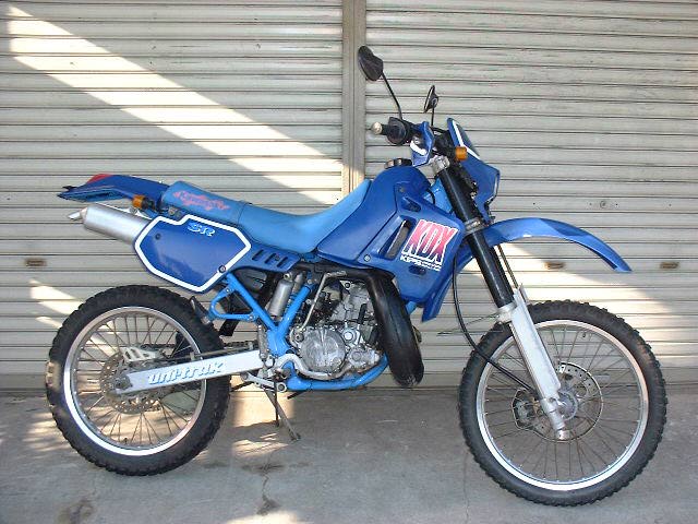 Kawasaki 200 deals dirt bike