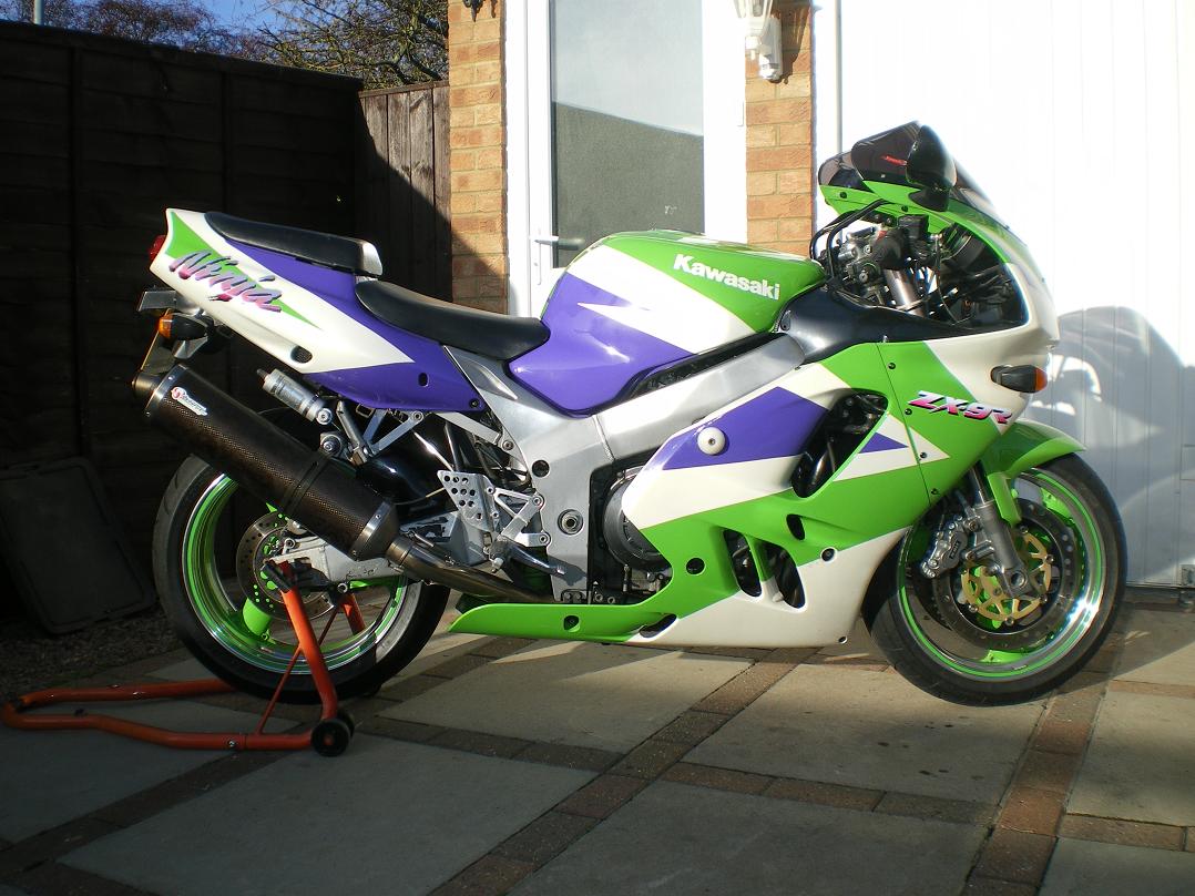 Zx9r b1 sales