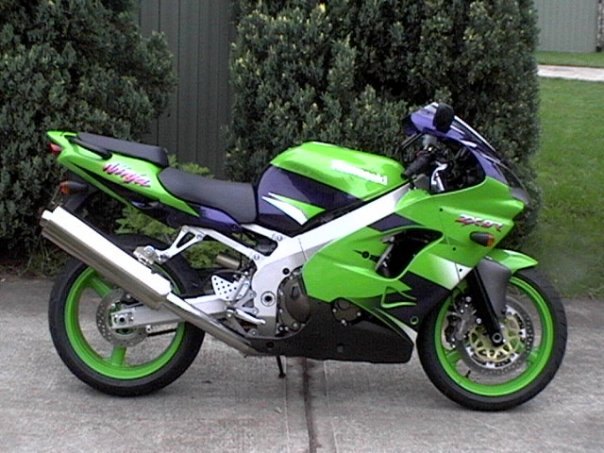Zx9r e2 store