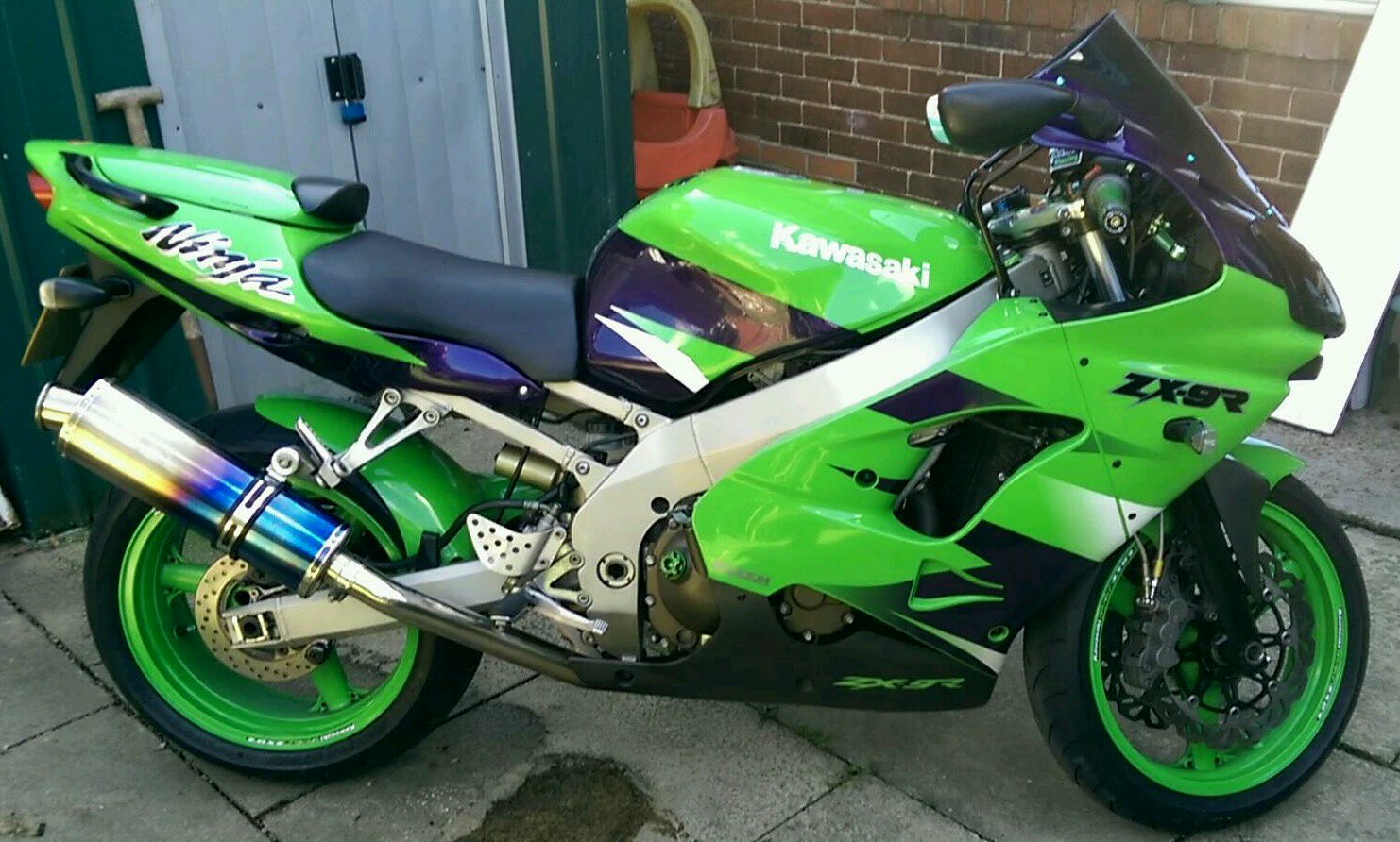 Плёнка зелёный хром zx9r