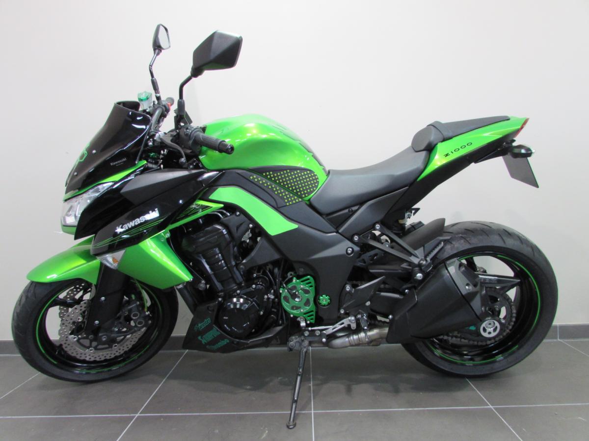 The Kawasaki Z 1000 ZR 1000 DBF at MotorBikeSpecs the Motorcycle Specification Database