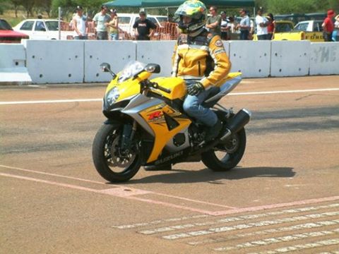 Gsxr 1000 yellow discount