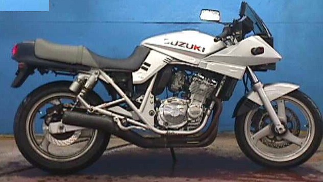 Et hundrede år etik binde The Suzuki 250 at MotorBikeSpecs.net, the Motorcycle Specification Database