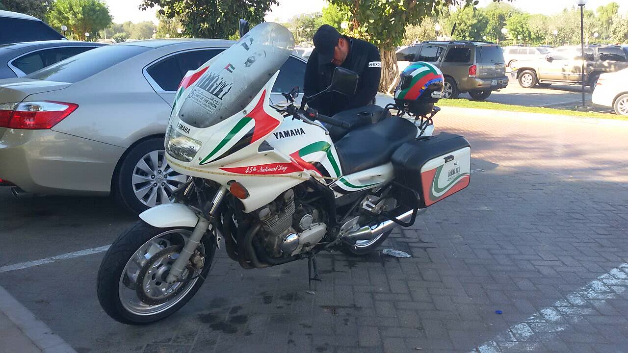 Xj900